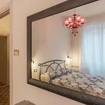 Piramide & Testaccio Design Flat Rom