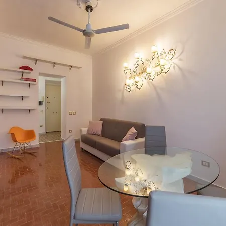 Piramide & Testaccio Design Flat روما
