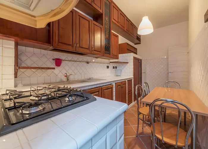 Piramide & Testaccio Design Flat